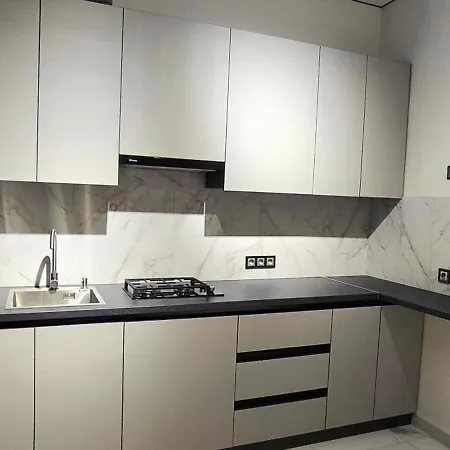 Apartment золотой берег